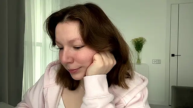 TamekiaSamii online show from 11/19/25, 07:08