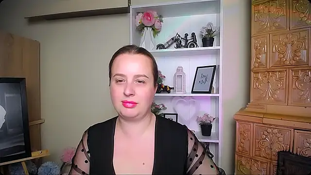 HelenFl online show from 11/24/25, 08:03