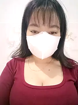 Snapshot of Xuka203 chatting on 10/06/25, 08:23 Xuka203 online show from 10/06/25, 08:23