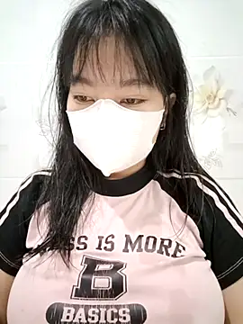 Snapshot of Xuka203 chatting on 10/06/25, 11:57 Xuka203 online show from 10/06/25, 11:57