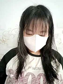 Snapshot of Xuka203 chatting on 10/09/25, 12:30 Xuka203 online show from 10/09/25, 12:30