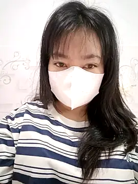 Snapshot of Xuka203 chatting on 10/20/25, 06:47 Xuka203 online show from 10/20/25, 06:47