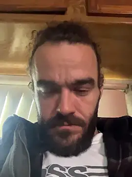 Snapshot of LumpaCoal chatting on 10/24/25, 06:15 LumpaCoal online show from 10/24/25, 06:15