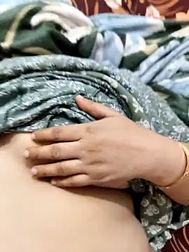 janvi 100 online show from 10/21/25, 02:45