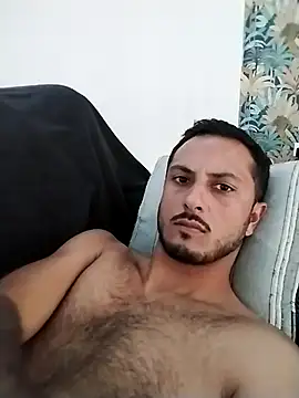 Snapshot of chocoman3 chatting on 10/21/25, 10:05 chocoman3 online show from 10/21/25, 10:05