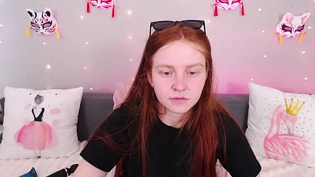 Evarey  online show from 07/30/26, 07:18
