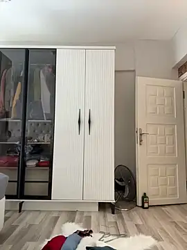 Snapshot of Teengirlmiaa chatting on 10/26/25, 10:32 Teengirlmiaa online show from 10/26/25, 10:32