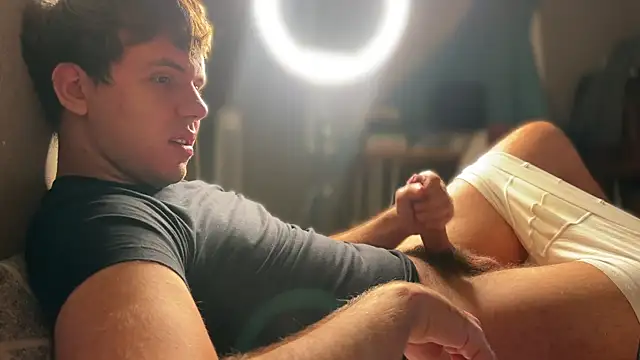 Snapshot of mynameischris chatting on 10/22/25, 12:00 mynameischris online show from 10/22/25, 12:00