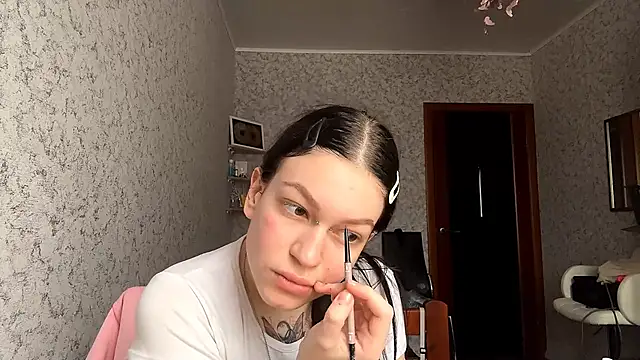 Snapshot of Wallazar_cute chatting on 10/13/25, 12:16 Wallazar cute online show from 10/13/25, 12:16