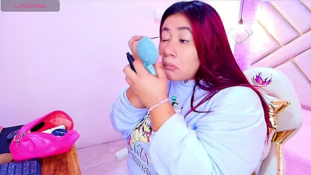 Addyy 02 online show from 10/09/25, 11:41