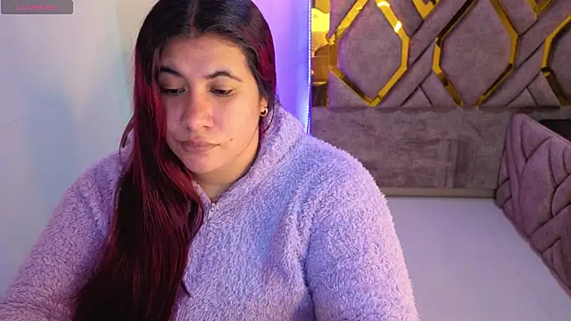 Addyy 02 online show from 11/30/25, 02:04