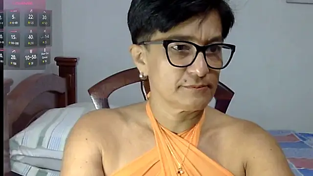 LunaLUVX online show from 10/20/25, 06:08