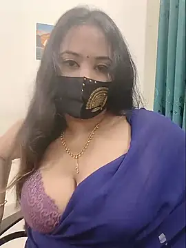 Beauty Queen Soniya online show from 07/07/26, 03:09