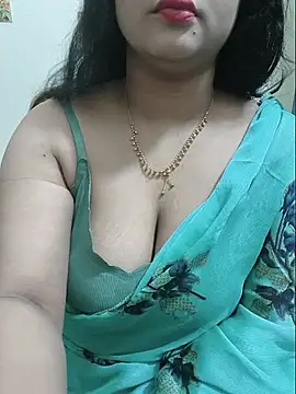Beauty Queen Soniya online show from 07/09/26, 10:19