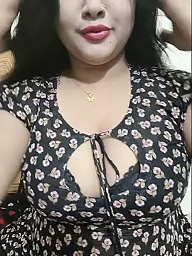 Beauty Queen Soniya online show from 07/15/26, 06:46