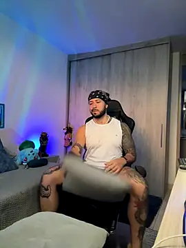 Dave-Max01 online show from 11/27/25, 11:01