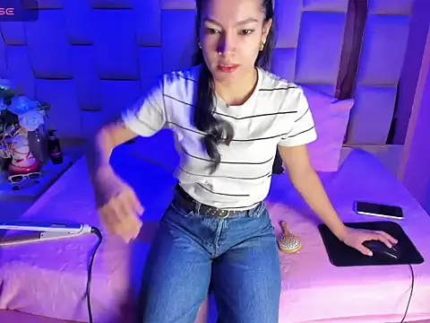 Gisell Squirt  online show from 11/15/25, 12:34