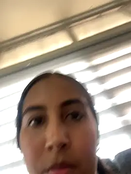 Snapshot of Luna_star3 chatting on 10/28/25, 06:32 Luna star3 online show from 10/28/25, 06:32