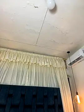 Snapshot of Luna_star3 chatting on 11/09/25, 05:11 Luna star3 online show from 11/09/25, 05:11