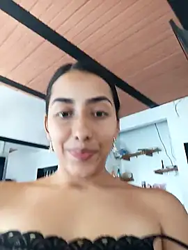 Snapshot of Queen_sofya chatting on 11/07/25, 04:18 Queen sofya online show from 11/07/25, 04:18