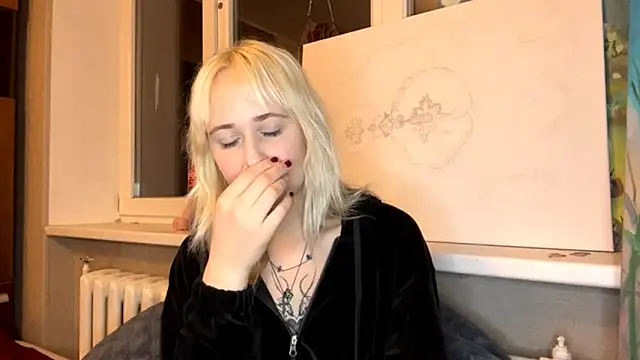 Ulemonala Cute online show from 10/25/25, 05:30