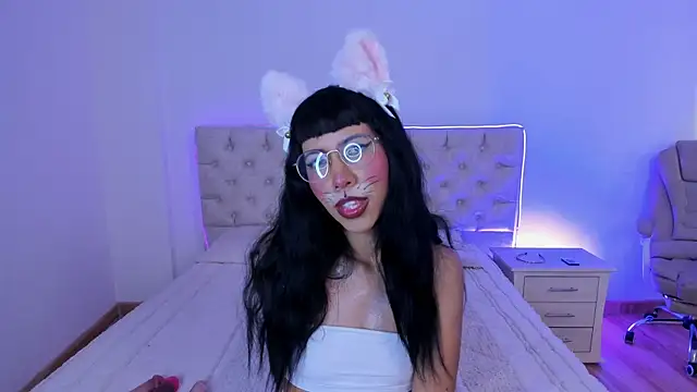 Nina fox 0691 online show from 10/18/25, 12:39