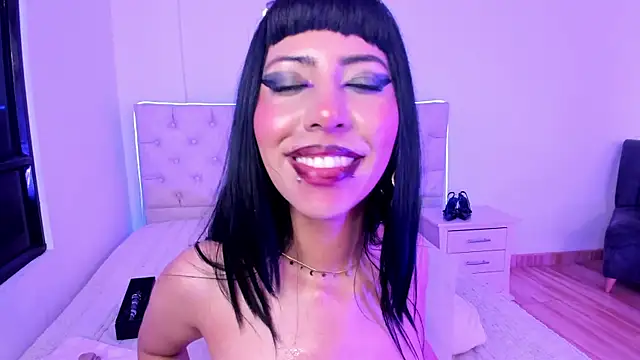 Nina fox 0691 online show from 05/15/26, 11:23