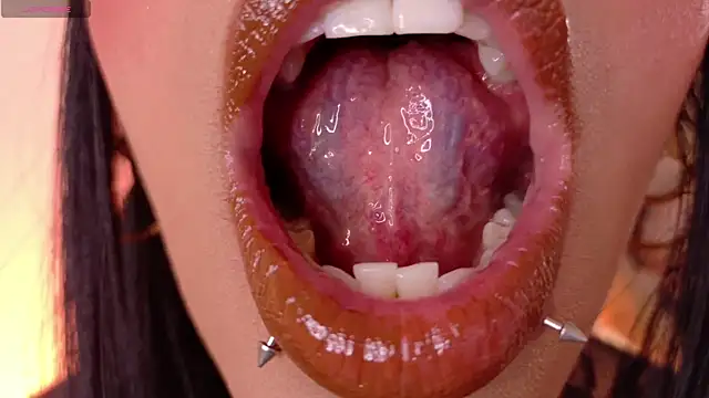 Nina fox 0691 online show from 07/15/26, 06:57