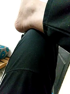 latarak321 online show from 10/29/25, 05:58