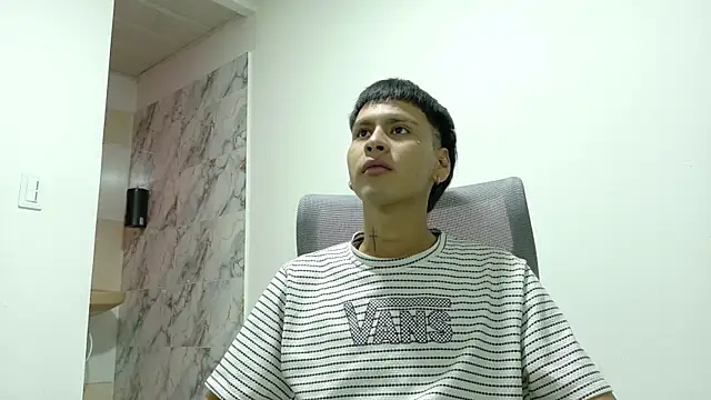 SEBAS LOVER  online show from 10/20/25, 07:58