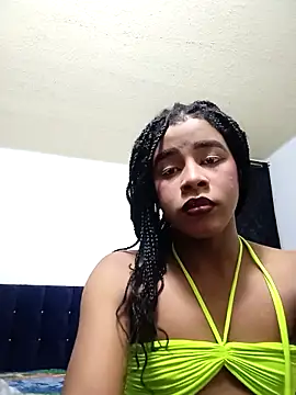 Snapshot of Nelsareth chatting on 10/17/25, 03:53 Nelsareth online show from 10/17/25, 03:53