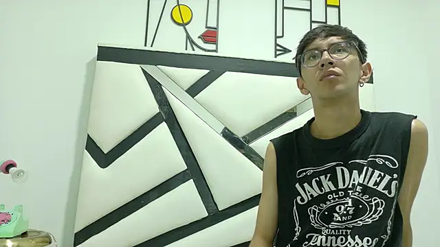 TWINK JOSS online show from 10/10/25, 07:02