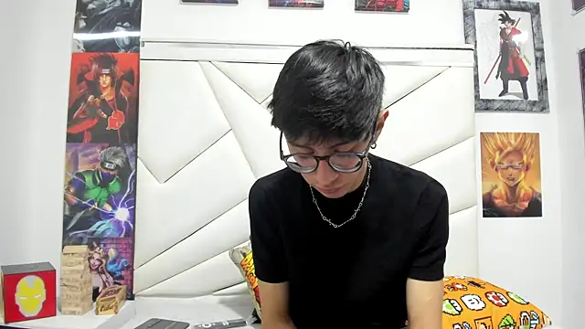 TWINK JOSS online show from 10/16/25, 07:48