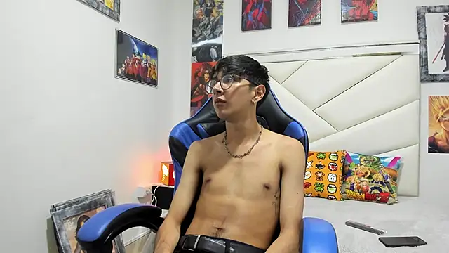 TWINK JOSS online show from 10/17/25, 08:00