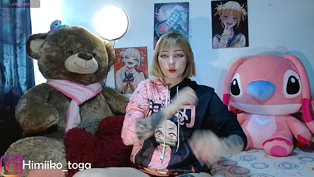 Snapshot of Himiiko_toga chatting on 01/08/26, 06:21 Himiiko toga online show from 01/08/26, 06:21