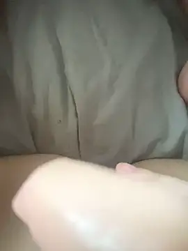 babygirl1906 online show from 11/01/25, 02:02