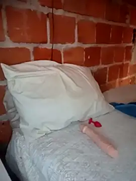 Snapshot of AliceXmoore chatting on 11/19/25, 12:38 AliceXmoore online show from 11/19/25, 12:38