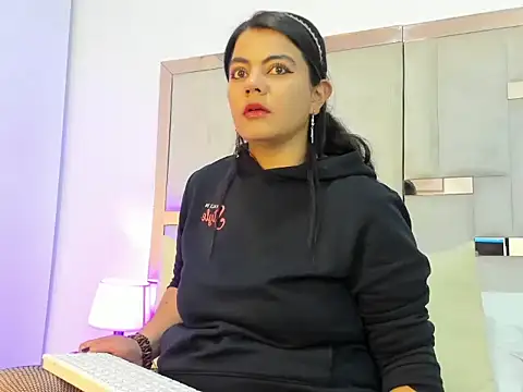 Snapshot of DayanaNaughty chatting on 10/22/25, 03:29 DayanaNaughty online show from 10/22/25, 03:29