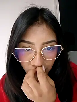 Snapshot of Mia_clark18 chatting on 10/17/25, 06:54 Mia clark18 online show from 10/17/25, 06:54