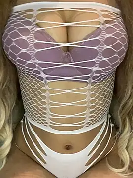 Sexy-Meryam online show from 12/17/25, 02:12