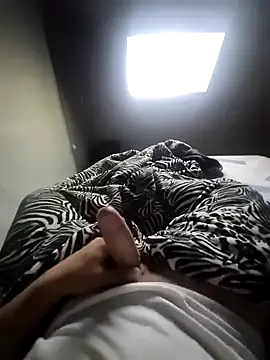 VAL3NXXX online show from 10/10/25, 07:40