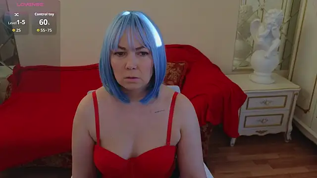 Snapshot of Viola_Rayden chatting on 10/08/25, 12:03 Viola Rayden online show from 10/08/25, 12:03