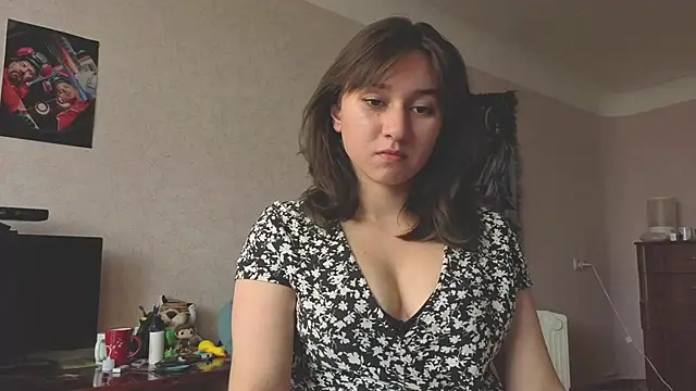 MiaLovelyOne online show from 05/16/26, 10:36