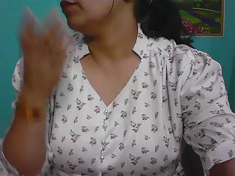 Simi-143 online show from 10/26/25, 06:41