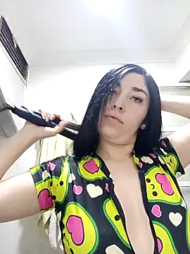 AbbyLewiis online show from 11/26/25, 09:43