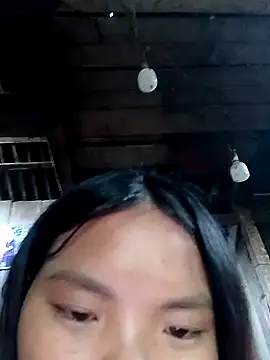 Snapshot of hello-cute chatting on 10/10/25, 01:15 hello-cute online show from 10/10/25, 01:15