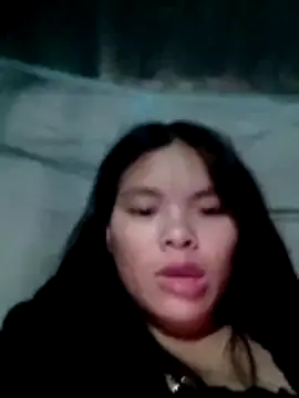 Snapshot of hello-cute chatting on 11/03/25, 10:05 hello-cute online show from 11/03/25, 10:05