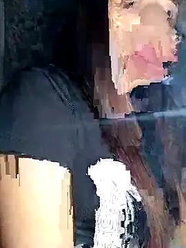 Snapshot of hello-cute chatting on 11/09/25, 07:06 hello-cute online show from 11/09/25, 07:06