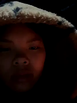 Snapshot of hello-cute chatting on 11/23/25, 11:15 hello-cute online show from 11/23/25, 11:15