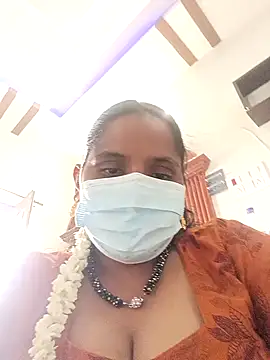 Snapshot of kajal-kajal1 chatting on 10/08/25, 07:50 kajal-kajal1 online show from 10/08/25, 07:50